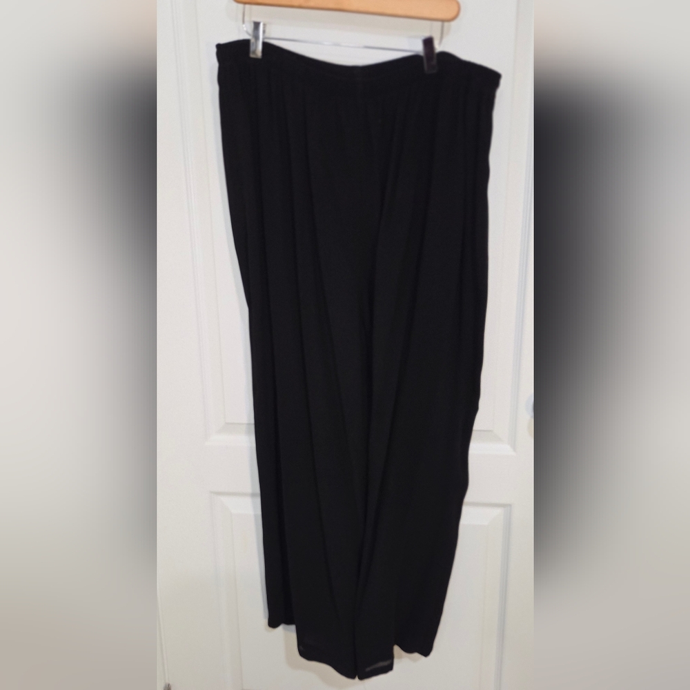 Elegant Black Flowy Women's Pants